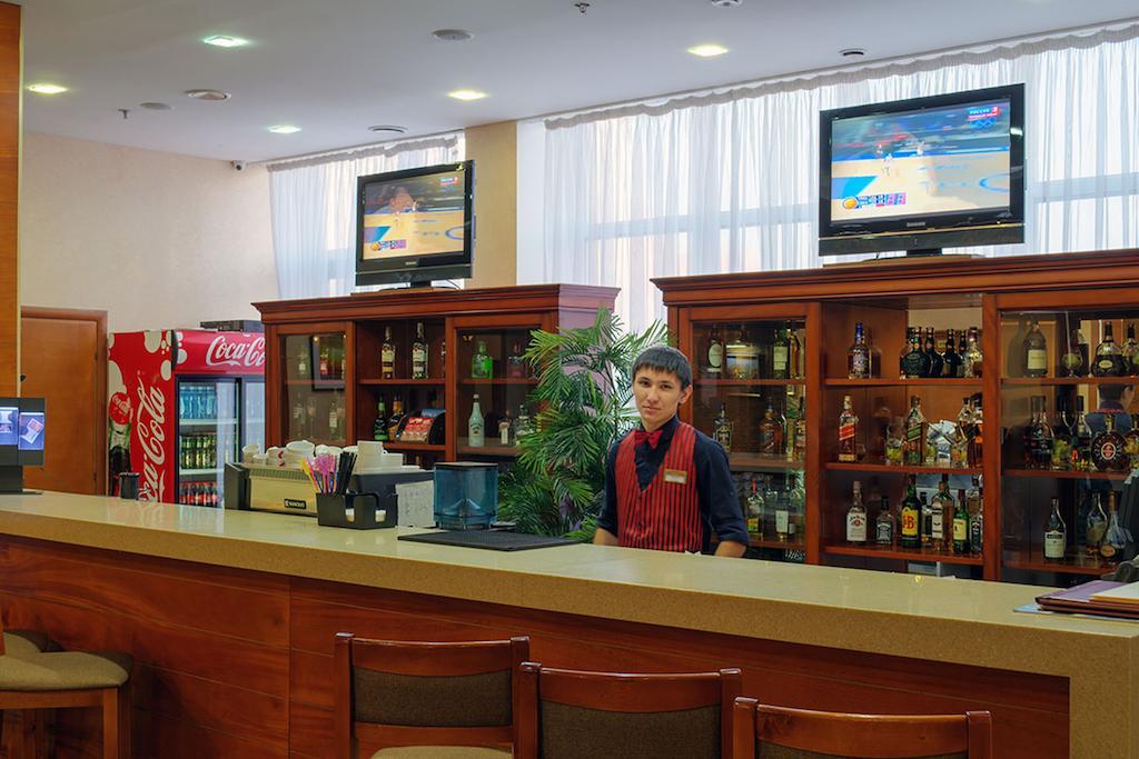 King Hotel Astana Екстериор снимка