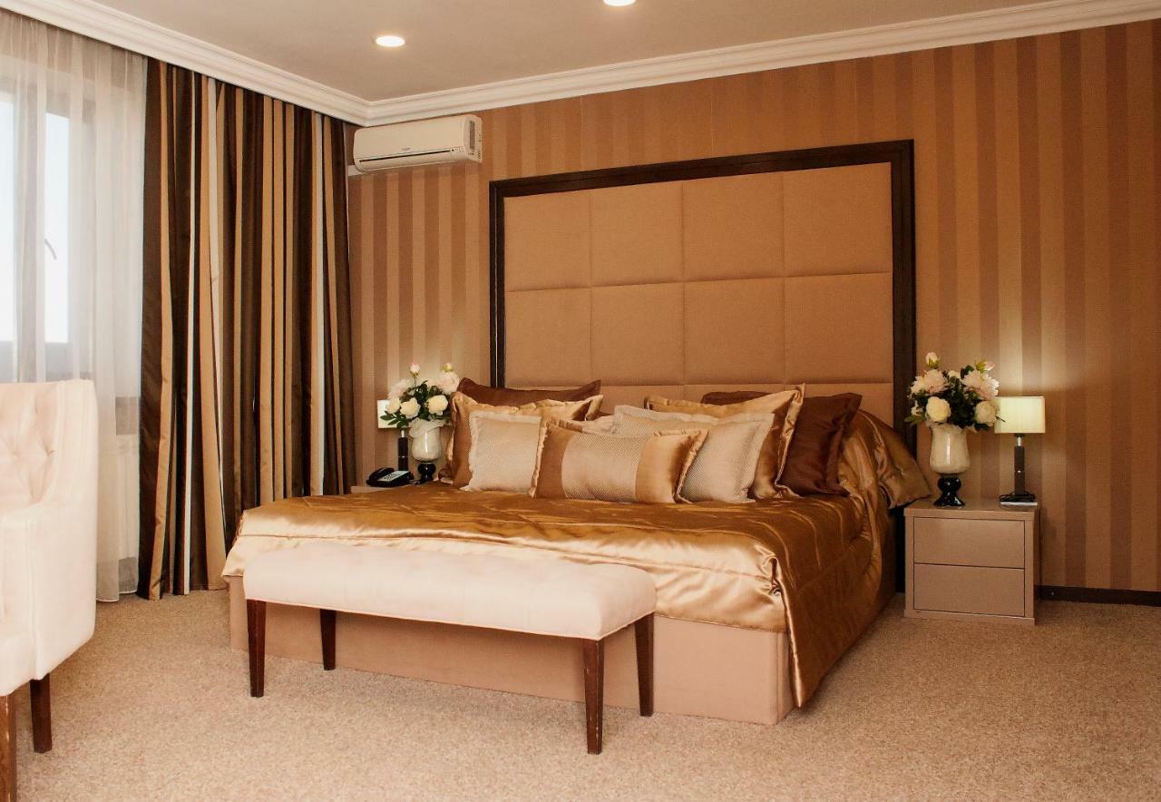 King Hotel Astana Екстериор снимка